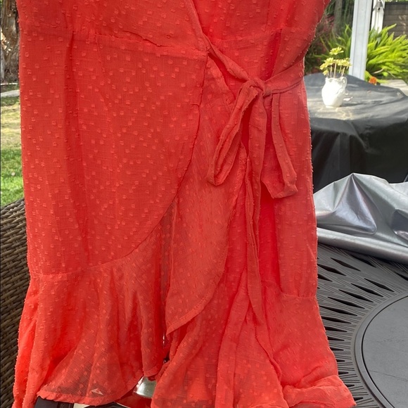 Miami Coral Wrap Midi Dress - Picture 4 of 9